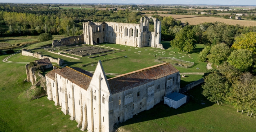 Visite guidée de l'Abbaye de Maillezais