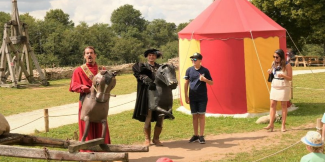 Les secrets enfouis du Château de Tiffauges, spectacle en famille