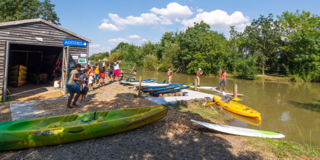 Visite nature sur l'eau à la Maison de la nature de la Grenouillère