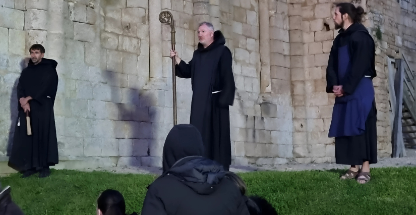 Enquête géante à l'Abbaye de Maillezais